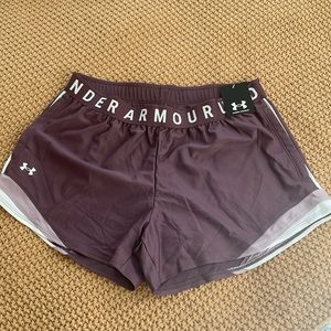 Under Armour Shorts Size M